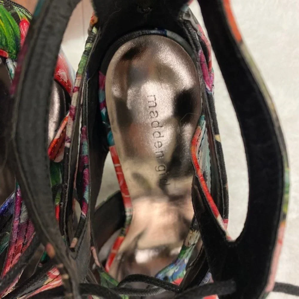 Madden Girl Dita Floral Lace‎ Up Stilettos Open Toe Heels, size 8